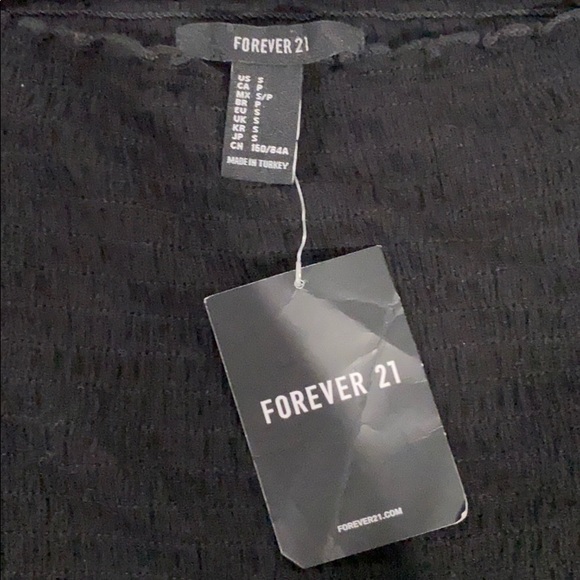 crop top - Picture 2 of 2